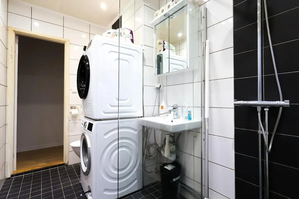 Premium Workers Home Near Volvo Gothenburg Villa