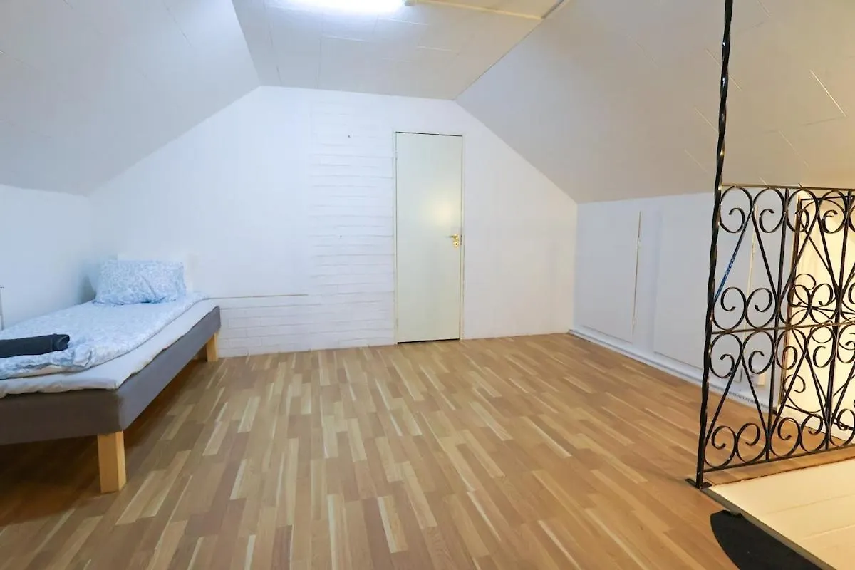 Premium Workers Home Near Volvo Gothenburg 0*,  Sweden